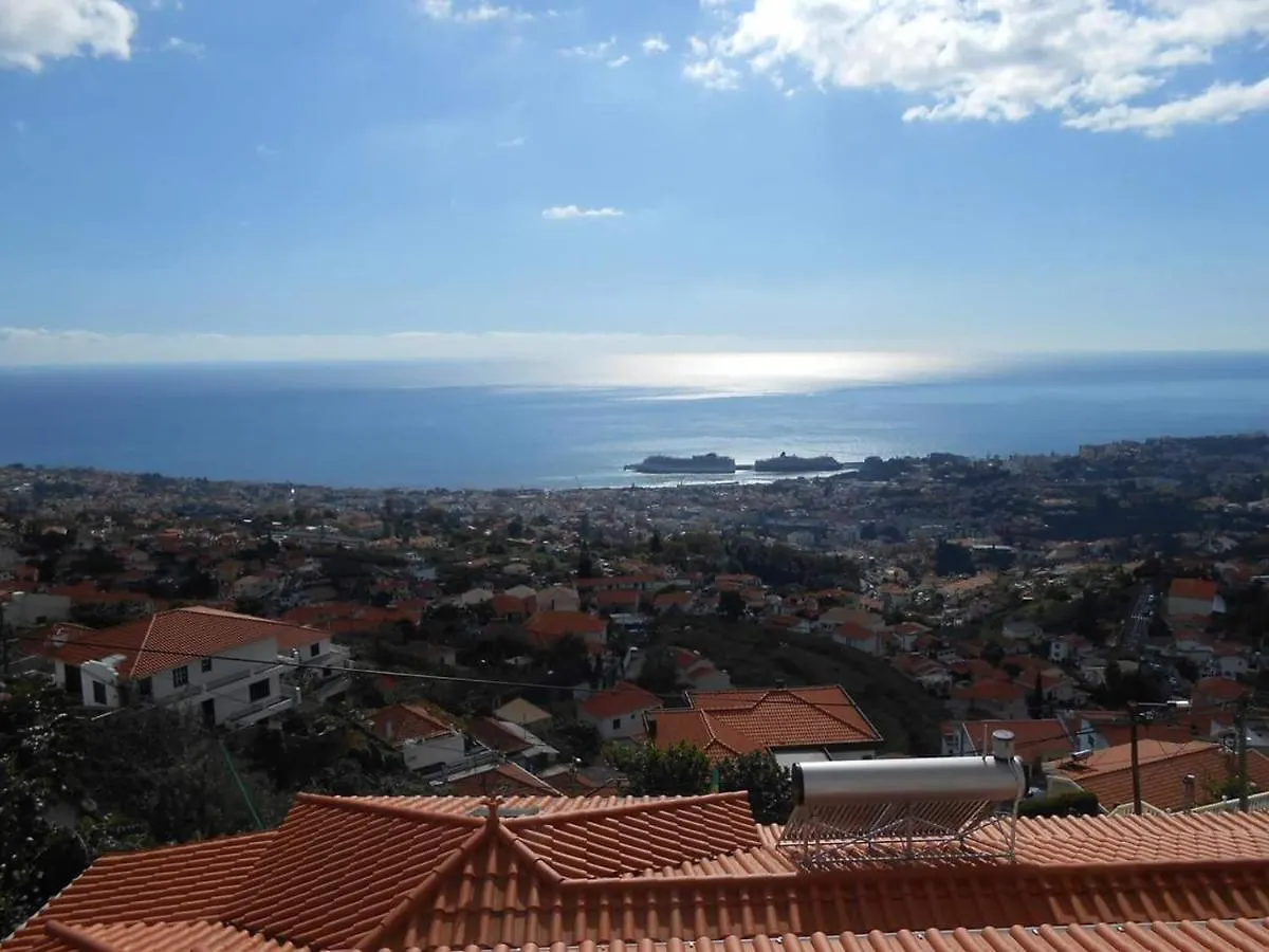 The Hill View House Villa Funchal  0*, Funchal (Madeira)